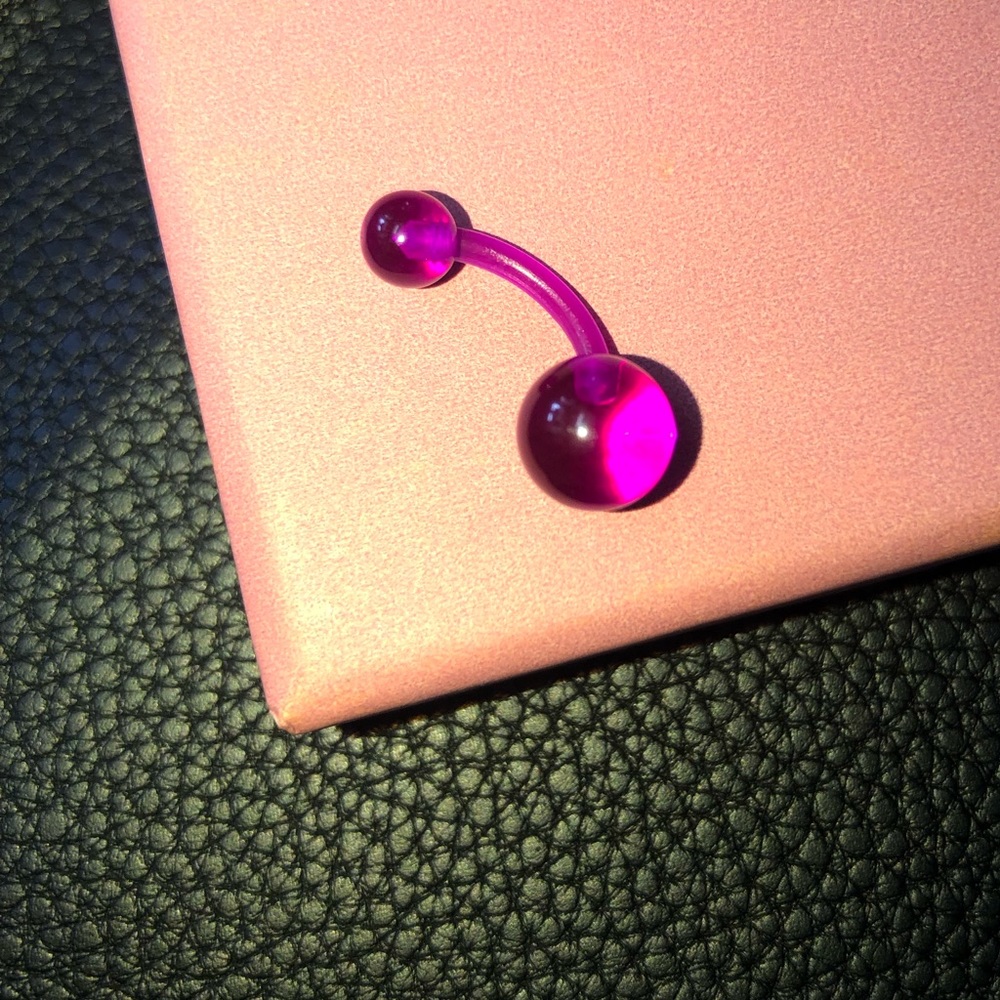 ⭐️3/$15 New! Flexible purple navel belly ring 14 gauge